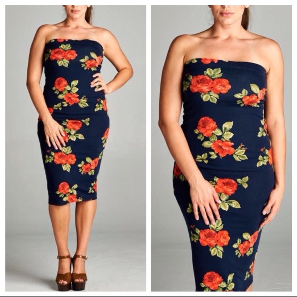HOST PICK May 23, June 20🌺Floral strapless dress